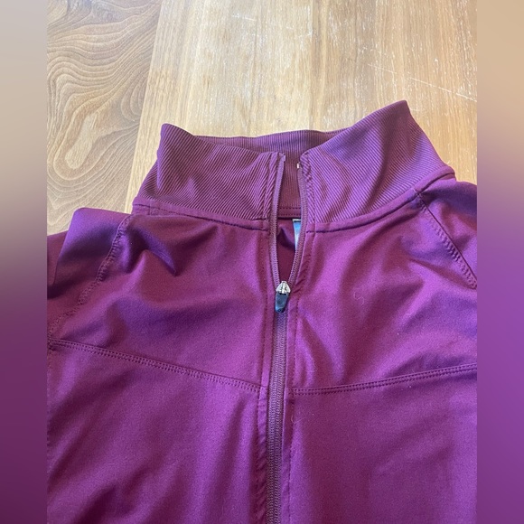 Champion Zip-Up Sweatshirt - Picture 3 of 7